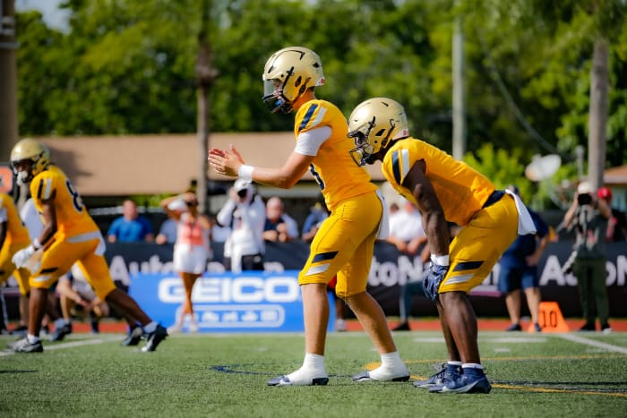 St John Bosco vs St Thomas Aquinas Football - by Matt Christopher 08-26-20231107
